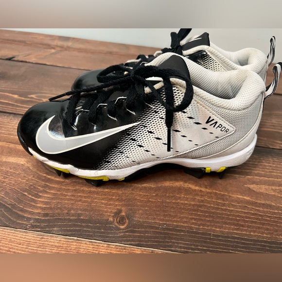 Nike Vapor Baseball Cleats Boys Size 1.5 Nice pre owned clean - Picture 4 of 7